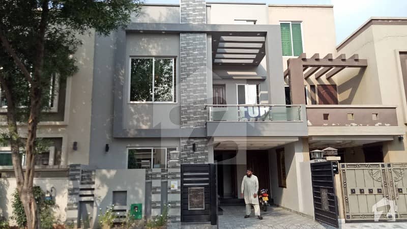 5 Marla House For Sale In BB Block Sector D Bahria Town Lahore
