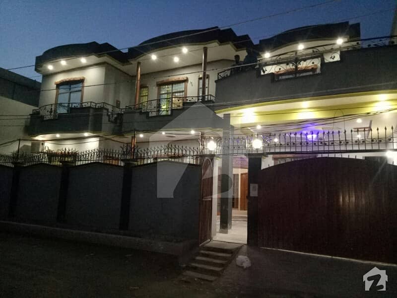 10 Marla Double Storey House For Sale In Zakria Town
