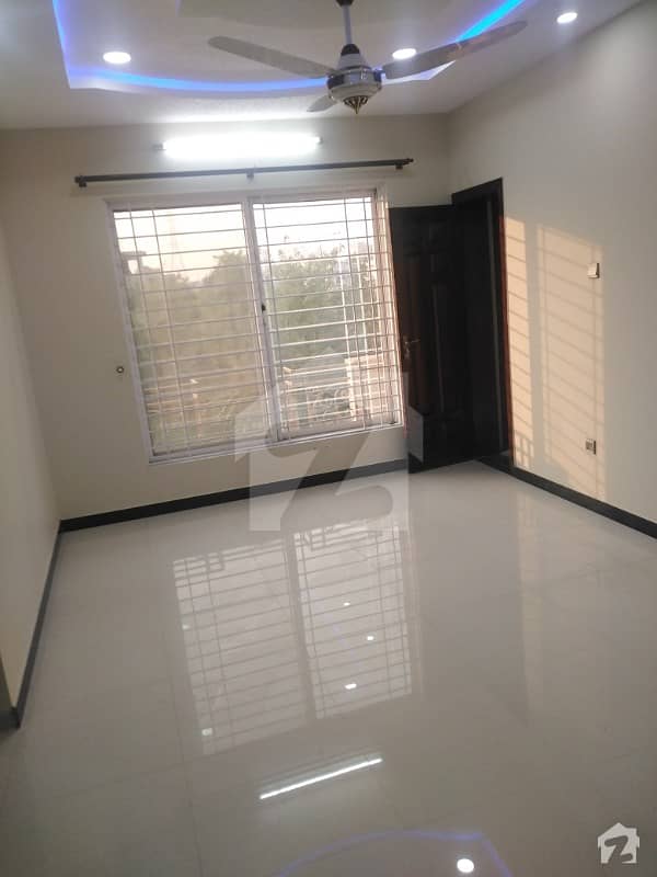 1 Kanal Triple Storey House For Sale In CDA Sector G-15