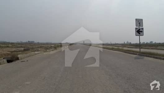 10 Marla Plot No 790 Facing Kanal In Block K Investor Price For Sale 10 Marla Plot No 790 Facing Kanal In Block K Investor Price For Sale