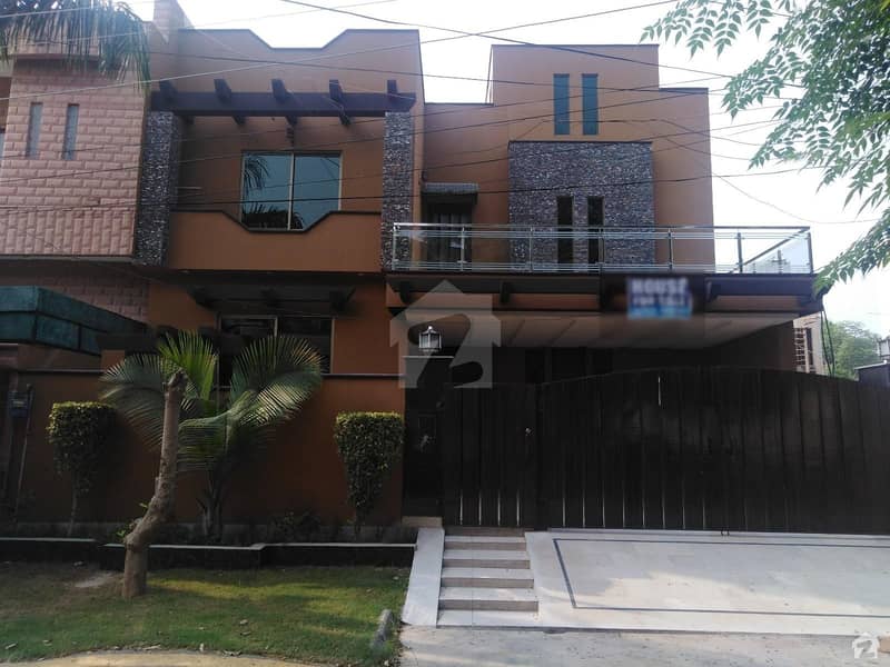 10 Marla Brand New House Is Available For Sale