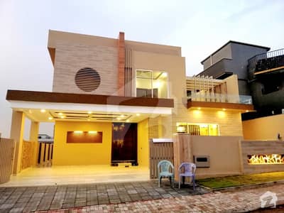 1 Kanal Beautiful House For Sale In Bahria Town 1 Kanal Beautiful House For Sale In Bahria Town