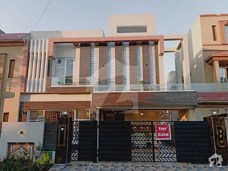 10 MARLA HOUSE FOR SALE IN JASMINE BLOCK SECTOR C BAHRIA TOWN LAHORE