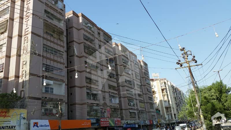 Flat For Sale Prime Location Gulistan-e- Jauhar Block  15