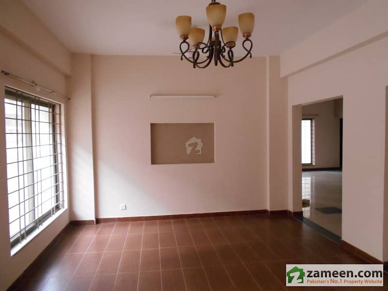 1st Floor Apartment Available For Sale