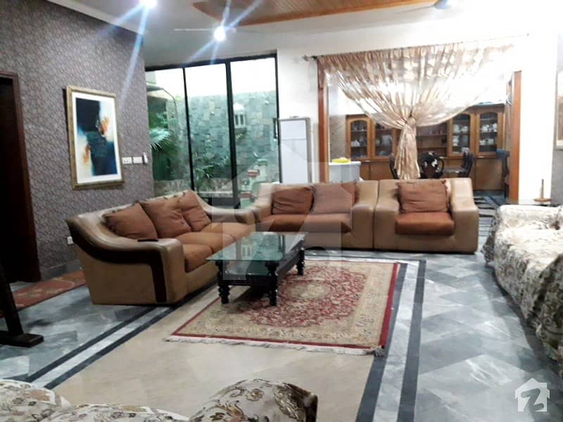 جوہر ٹاؤن فیز 1 جوہر ٹاؤن لاہور میں 6 کمروں کا 1 کنال مکان 3.35 کروڑ میں برائے فروخت۔