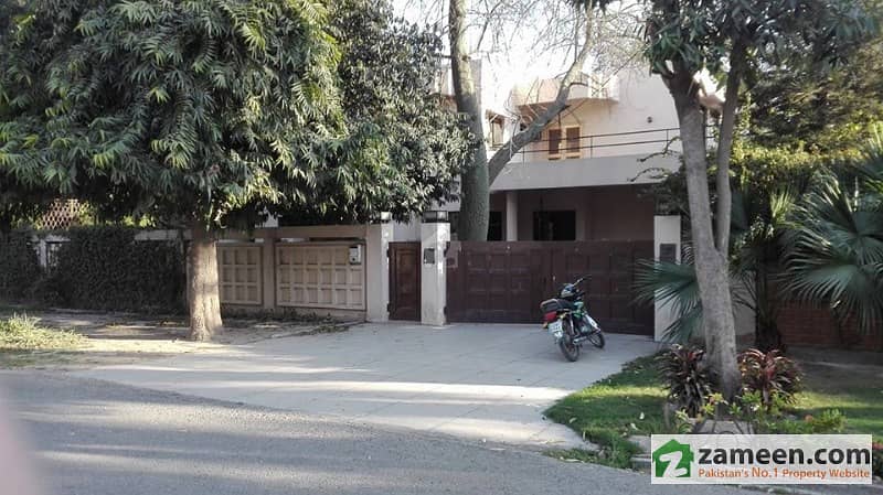 Lahore Beautiful 2 Kanal House In Cantt Sarwar Road Askari Villas