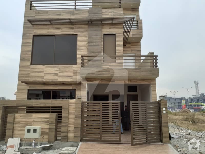 Brand New 5 Marla House For Sale Near Markaz And 150 Ft Road