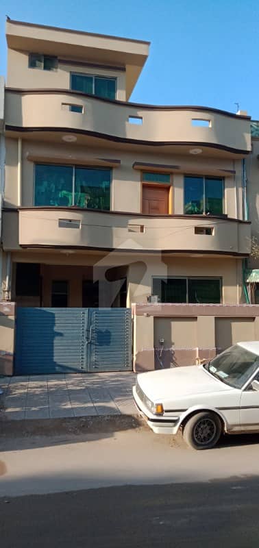 G-13 Double Storey House 25x40 For Sale Available Near Market Near Main Double Road And Near Main Kashmir Highway Best Location House Available