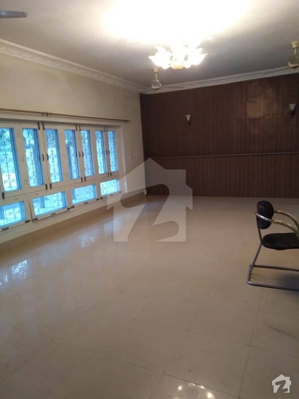 666 Sq Yard Double Storey House Available For Rent In F7