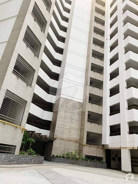 گولڈ لائن رئیل اپارٹمنٹس گلستان جوہر - بلاک 16-A گلستانِ جوہر کراچی میں 3 کمروں کا 7 مرلہ فلیٹ 42 ہزار میں کرایہ پر دستیاب ہے۔