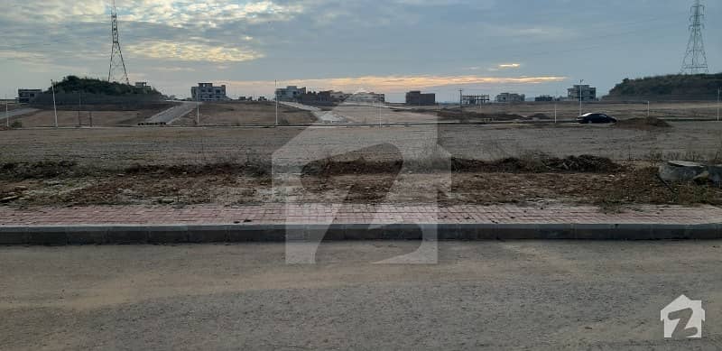 Bahria Town Phase 8 Sector B Block 11 Marla Plot For Sale