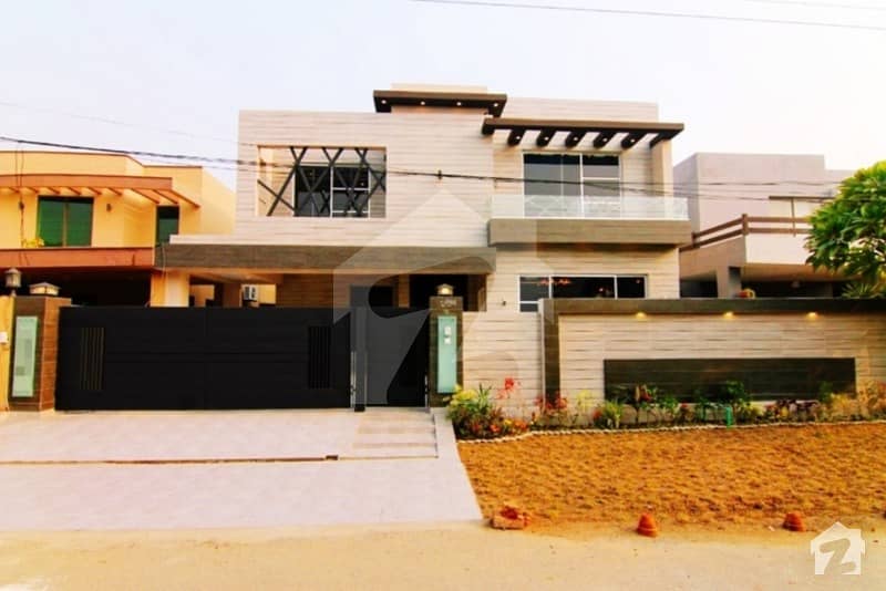 Owner Build With Basement 1 Kanal Brand New Splendid Design Bungalow For Sale