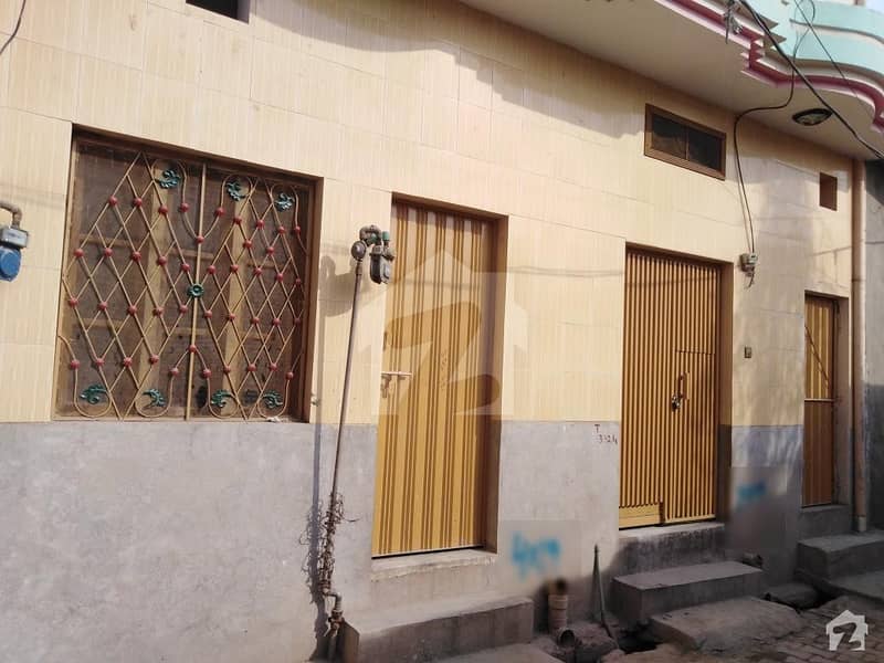 مدینہ کالونی پشاور میں 4 کمروں کا 2 مرلہ مکان 28 لاکھ میں برائے فروخت۔