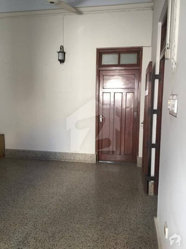 Upper Portion For Rent In Pechs Block 2 Near Ghosia Masjid