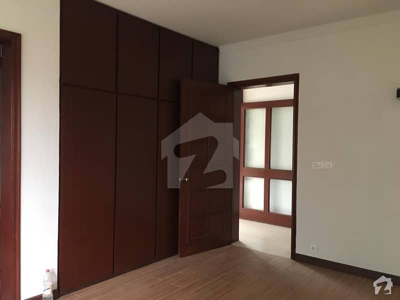 Lower Portion Available For Rent Lower Portion Available For Rent