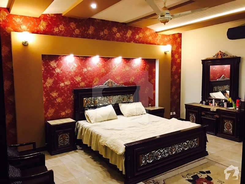 بحریہ ٹاؤن جاسمین بلاک بحریہ ٹاؤن سیکٹر سی بحریہ ٹاؤن لاہور میں 5 کمروں کا 14 مرلہ مکان 2.75 کروڑ میں برائے فروخت۔