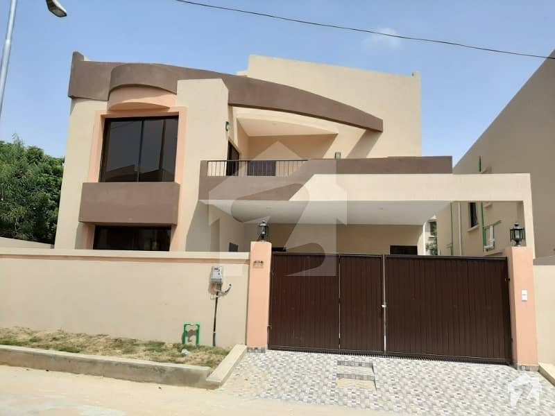 Chance Deal Negotiable 350 Sq Yard Luxurious Bungalow Available For Rent