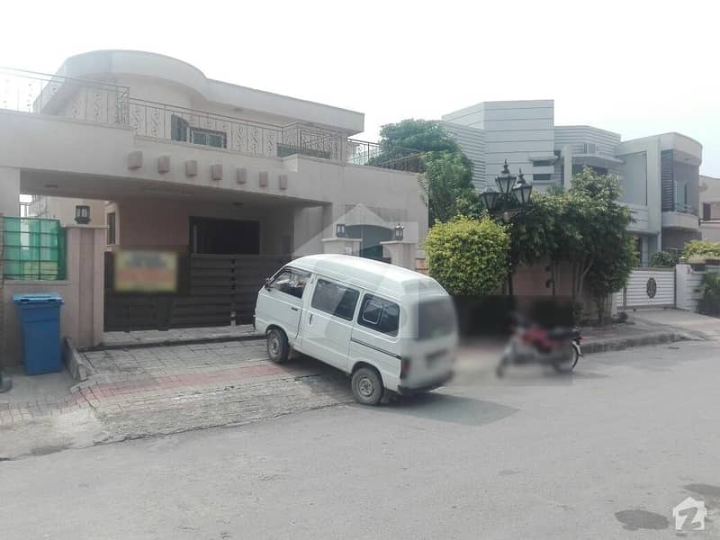 Lower Portion Is Available For Rent In Bahria Town - Safari Villas
