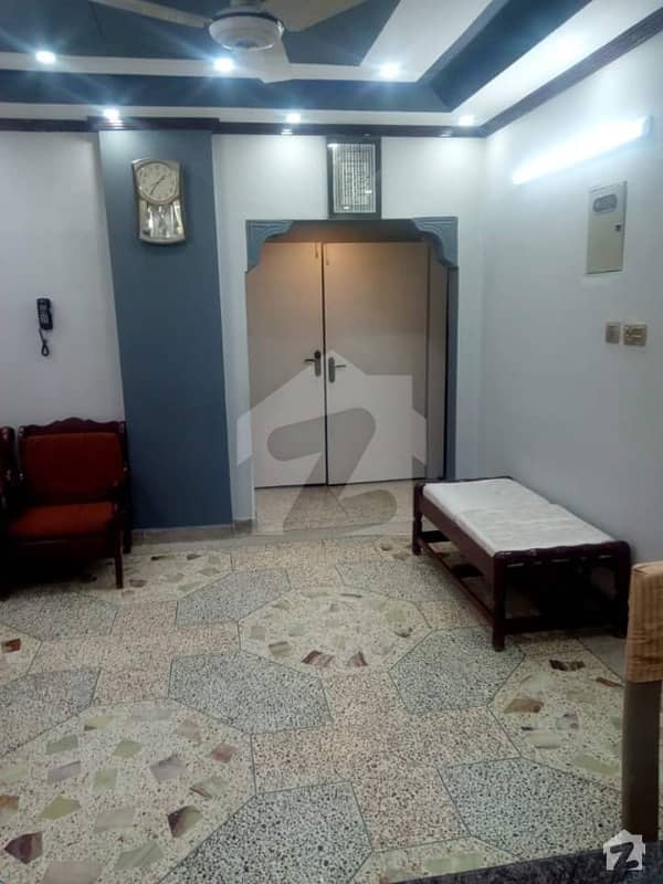 محمود آباد کراچی میں 4 کمروں کا 8 مرلہ فلیٹ 1.95 کروڑ میں برائے فروخت۔