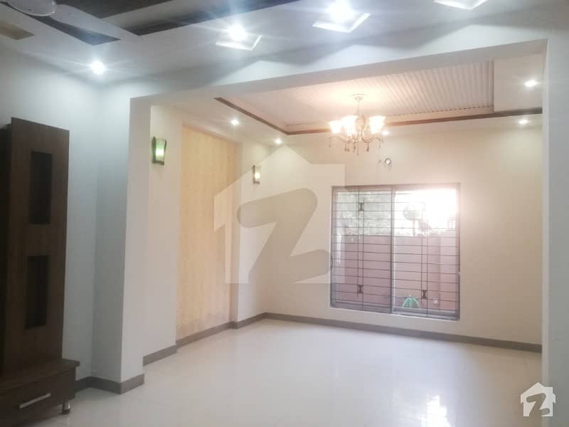 5 Marla House Available For Rent In Sector D Bahria Town Lahore