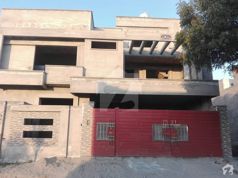 Double Storey House Is Available At Good Location Double Storey House Is Available At Good Location