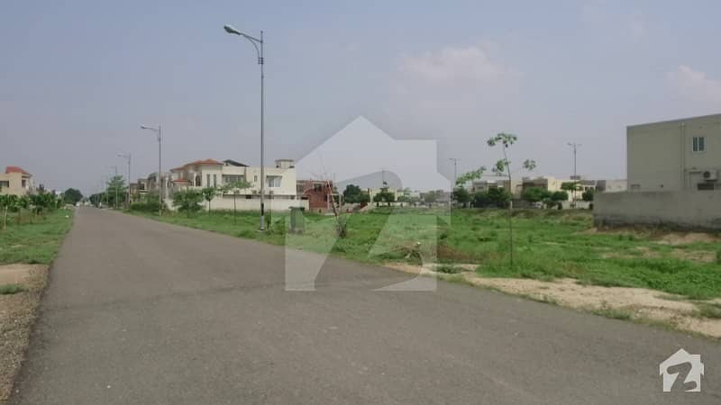 1 Kanal Plot For Sale Block C Plot Near 968