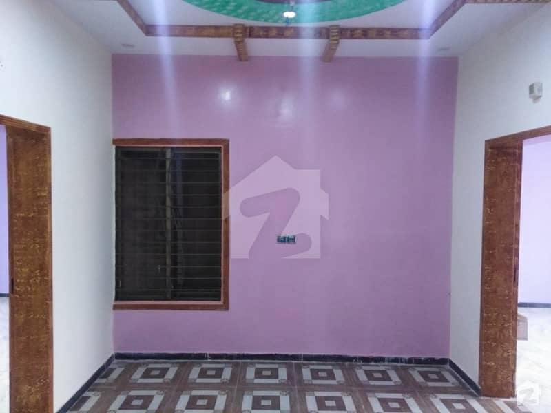 بحریہ ٹاؤن ۔ بلاک اے اے بحریہ ٹاؤن سیکٹرڈی بحریہ ٹاؤن لاہور میں 3 کمروں کا 5 مرلہ مکان 45 ہزار میں کرایہ پر دستیاب ہے۔