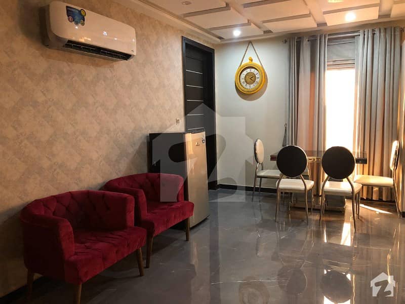 بحریہ ٹاؤن سیکٹرڈی بحریہ ٹاؤن لاہور میں 1 کمرے کا 2 مرلہ فلیٹ 48 ہزار میں کرایہ پر دستیاب ہے۔