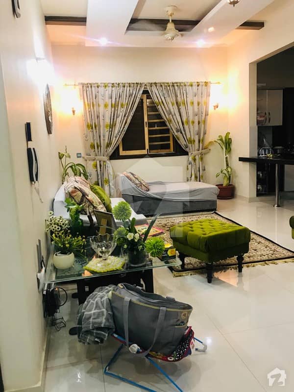 گلستانِِ جوہر ۔ بلاک اے 3 گلستانِ جوہر کراچی میں 3 کمروں کا 12 مرلہ بالائی پورشن 1.9 کروڑ میں برائے فروخت۔