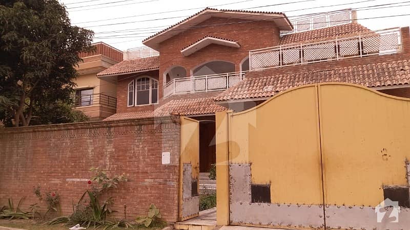 1 Kanal House Near Shalimar Park In Peshawar Hayatabad Phase 2 Sector G-3