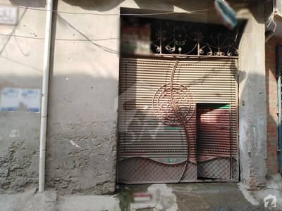فقیر آباد روڈ پشاور میں 7 کمروں کا 5 مرلہ مکان 1.3 کروڑ میں برائے فروخت۔