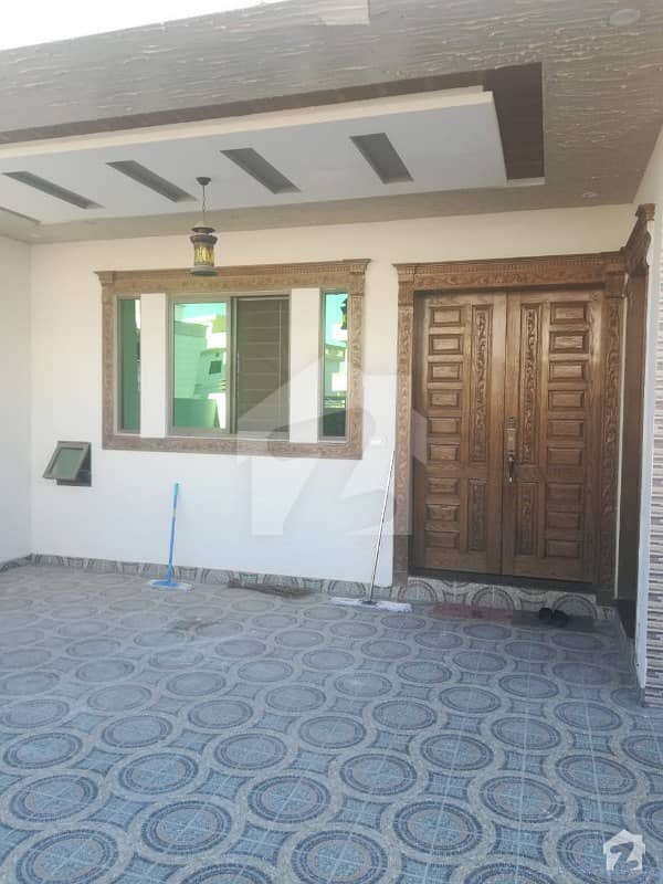 35x70 House for Sale with 6 bedrooms in G13 Islamabad