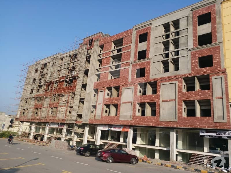 الحرمین سینٹر فیصل ٹاؤن - ایف ۔ 18 اسلام آباد میں 3 کمروں کا 5 مرلہ فلیٹ 68.94 لاکھ میں برائے فروخت۔