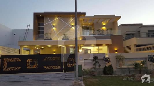 ڈی ایچ اے فیز 5 - بلاک جے فیز 5 ڈیفنس (ڈی ایچ اے) لاہور میں 5 کمروں کا 1 کنال مکان 2 لاکھ میں کرایہ پر دستیاب ہے۔ ڈی ایچ اے فیز 5 - بلاک جے فیز 5 ڈیفنس (ڈی ایچ اے) لاہور میں 5 کمروں کا 1 کنال مکان 2 لاکھ میں کرایہ پر دستیاب ہے۔
