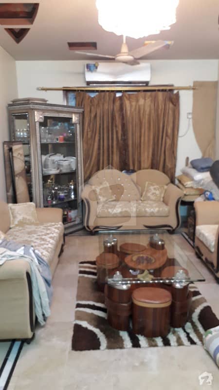 نارتھ ناظم آباد ۔ بلاک آئی نارتھ ناظم آباد کراچی میں 3 کمروں کا 8 مرلہ بالائی پورشن 1.25 کروڑ میں برائے فروخت۔