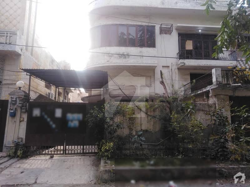 14 Marla House For In Samanabad N Block Lahore