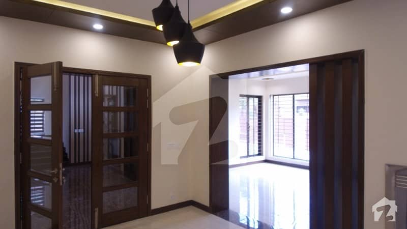 Upper Portion With Separate Gate Available For Rent
