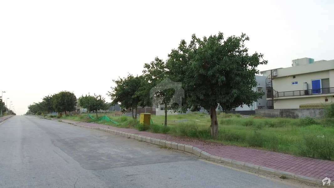 1 Kanal Plot For Sale In H Block DHA 2 For Sale