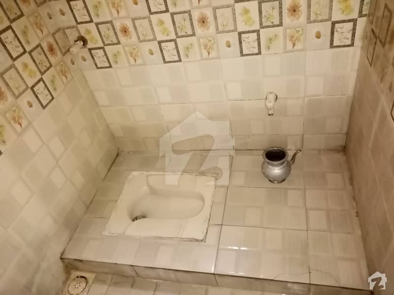 House For Sale Madina Town, Faisalabad ID21006537