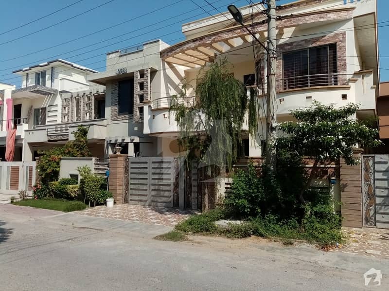 House Is Available For Sale DC Colony, Gujranwala ID21013446