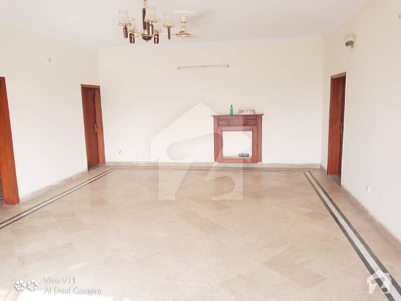 2 Kanal Double Unit Bungalow For Rent In DHA Phase 1