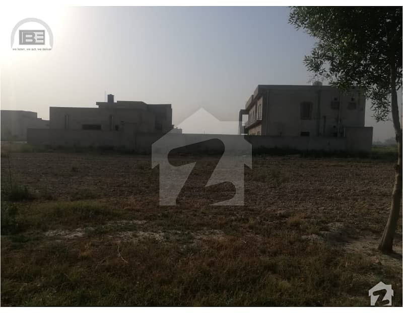 On Main Road 1 Kanal Plot No 75 For Sale In Sui Gas Housing Society Phase 1 A Block