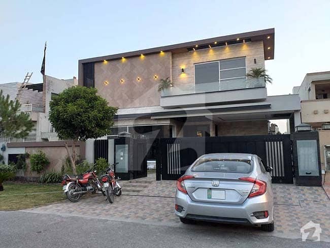 ڈی ایچ اے فیز 6 ڈیفنس (ڈی ایچ اے) لاہور میں 5 کمروں کا 1 کنال مکان 6.35 کروڑ میں برائے فروخت۔