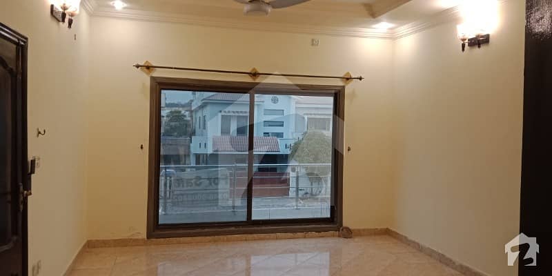 10 Marla House For Rent Bahria Town Phase 7