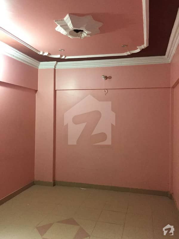 80 SqYd independent house G1 Available on Rent 4 Beds DD Gulshan 13