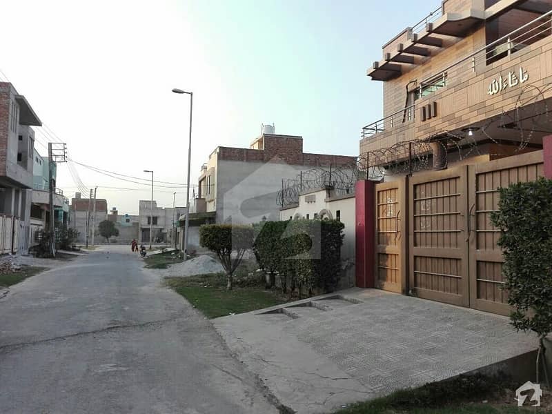 Here Is A Good Opportunity To Live In A WellBuilt House Eden Gardens