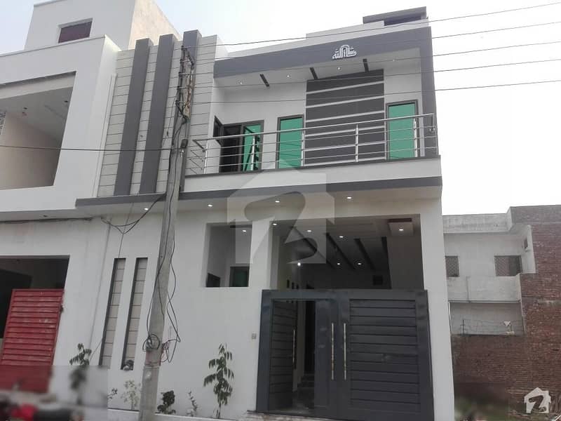 دارالسلام کالونی گجرات میں 4 کمروں کا 4 مرلہ مکان 85 لاکھ میں برائے فروخت۔