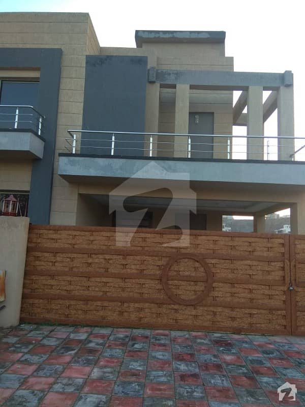 10 Marla Beautiful House For Rent In Overseas 2 Phase 8