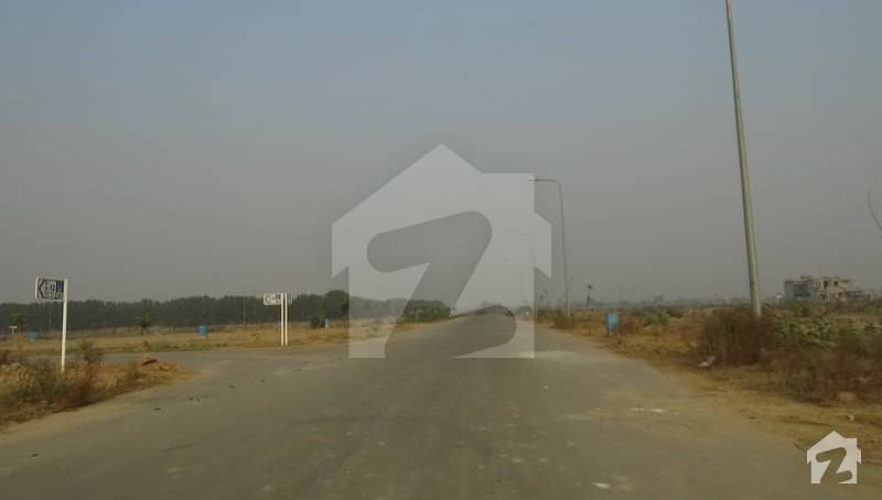 1 Kanal Plot For Sale In U Block DHA Phase 8